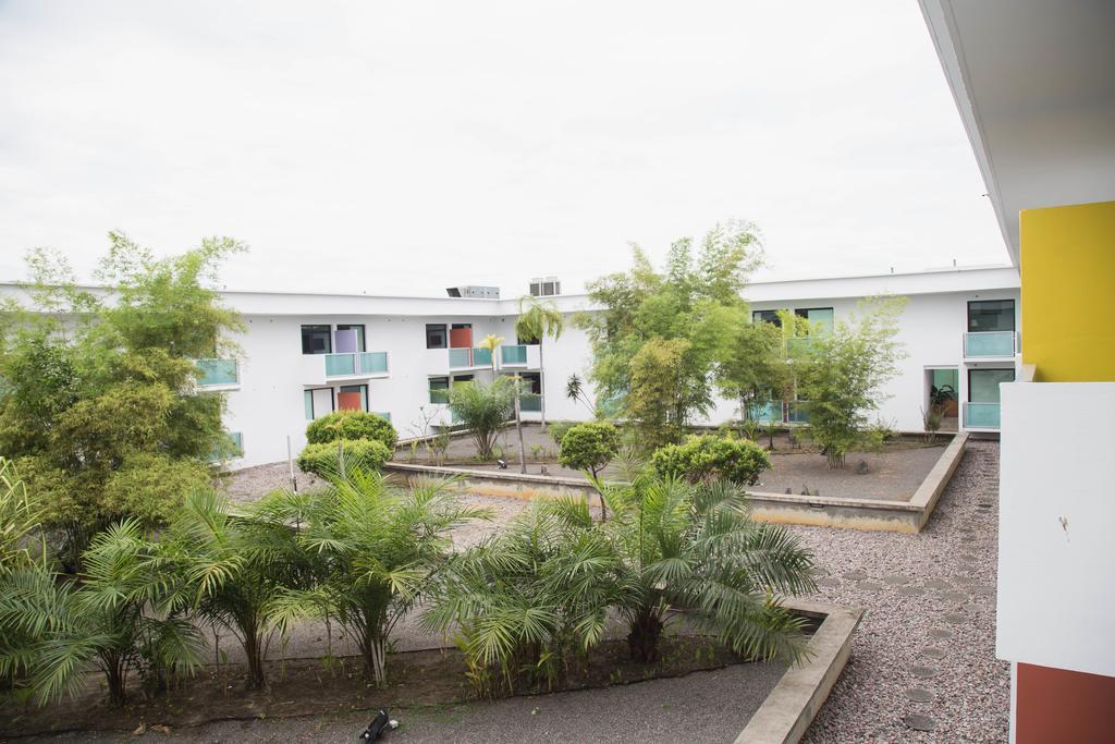 Mina Hotel Libreville Exterior photo
