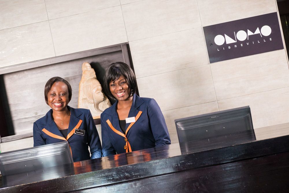 Mina Hotel Libreville Exterior photo