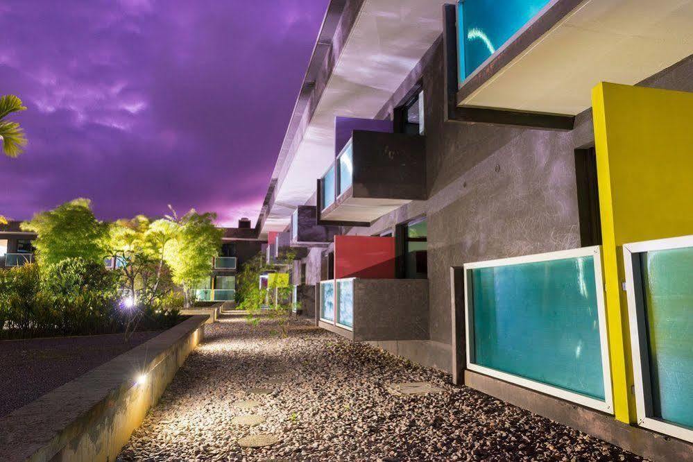 Mina Hotel Libreville Exterior photo